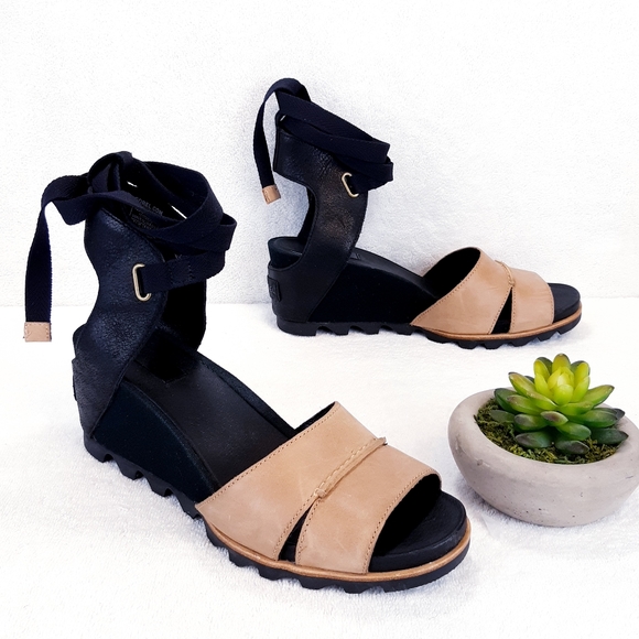 SOREL JOANIE WRAP WEDGE SANDALS - Picture 5 of 16